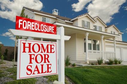 Real Estate Outlook: RealtyTrac's November Foreclosure Report